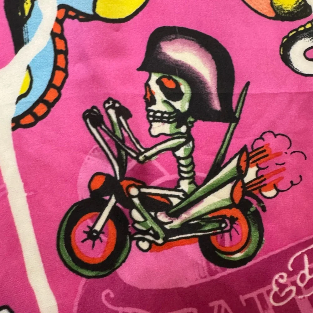 Ed Hardy Pink Skull Snake Tattoo Print Satin Scarf Wrap Y2K 43x43‎